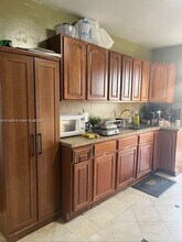 161 NW 35th St in Miami, FL - Building Photo - Building Photo