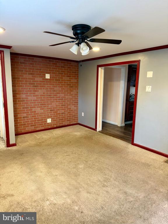 2211 Browning Rd in Pennsauken, NJ - Building Photo - Building Photo