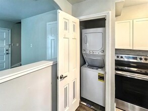 4410 Atoka St in Dallas, TX - Building Photo - Building Photo