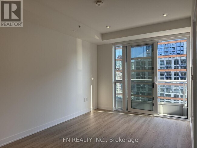 15 Richardson St in Toronto, ON - Building Photo - Building Photo