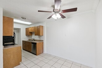 1695 Lee Rd, Unit B106 in Winter Park, FL - Building Photo - Building Photo