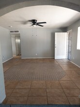 506 N Hunt Dr in Mesa, AZ - Building Photo - Building Photo