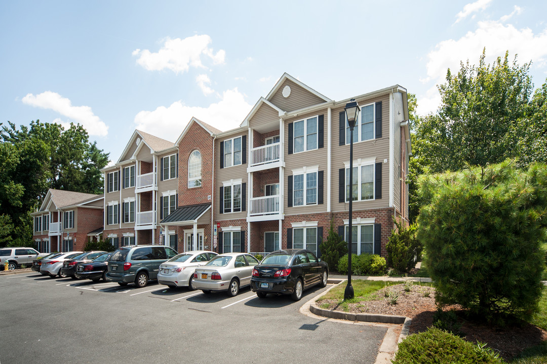 Dreamers Cove Apartments in Frederick, MD - Building Photo