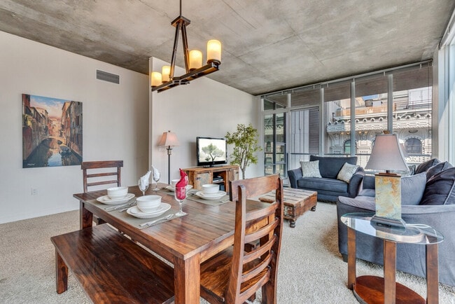 1431 Curtis Street in Denver, CO - Building Photo - Building Photo