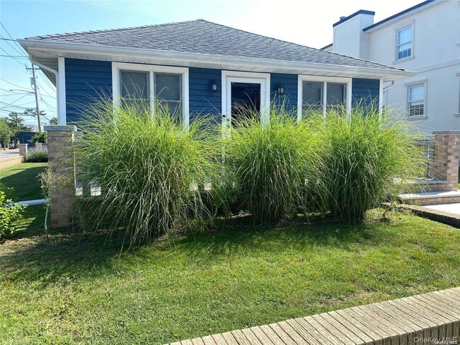 property at 2121 Atlantic Blvd