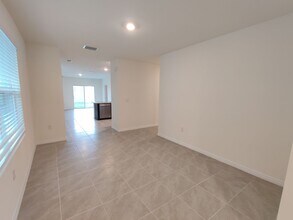 16034 Soft Fern Trce in Odessa, FL - Building Photo - Building Photo