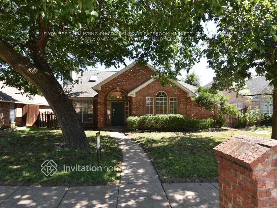 7965 Hickory St in Frisco, TX - Building Photo
