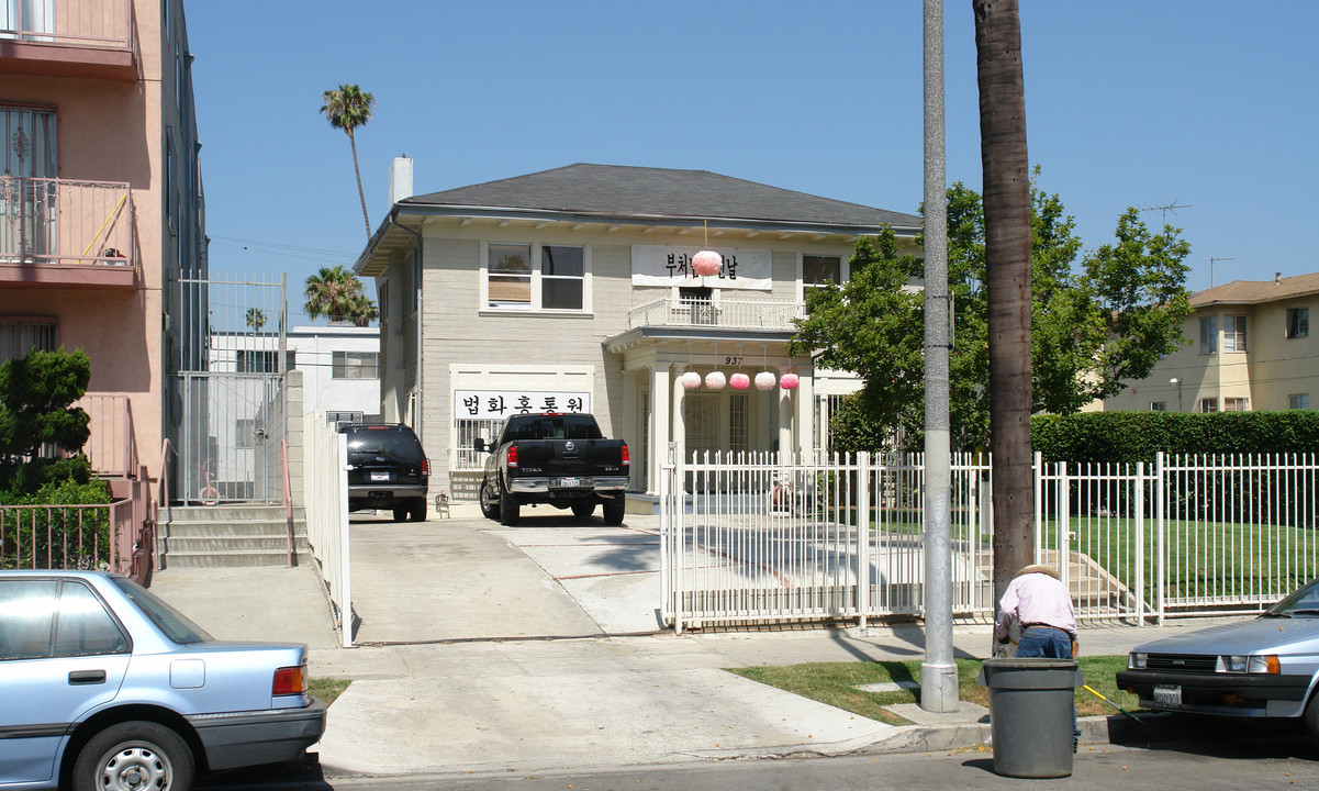 937 Arapahoe St in Los Angeles, CA - Foto de edificio