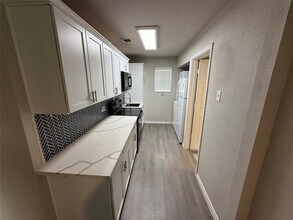 501 19th St N in Texas City, TX - Building Photo - Building Photo
