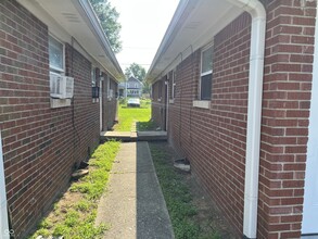 619 N Oxford St in Indianapolis, IN - Building Photo - Building Photo