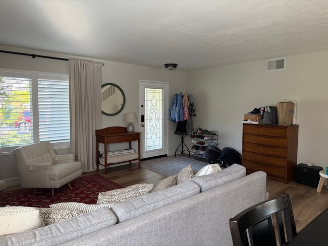 552 Spindlewood Ct in Oceanside, CA - Foto de edificio - Building Photo