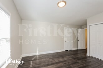 1954 Wildwood Dr in Decatur, GA - Foto de edificio - Building Photo