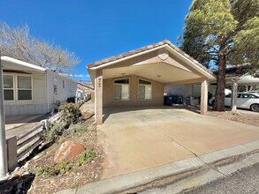 73 Pheasant Dr in Hurricane, UT - Building Photo - Building Photo