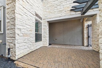 5739 Concha Ln in Houston, TX - Building Photo - Building Photo