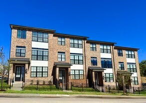 10th and Park in Nashville, TN - Building Photo