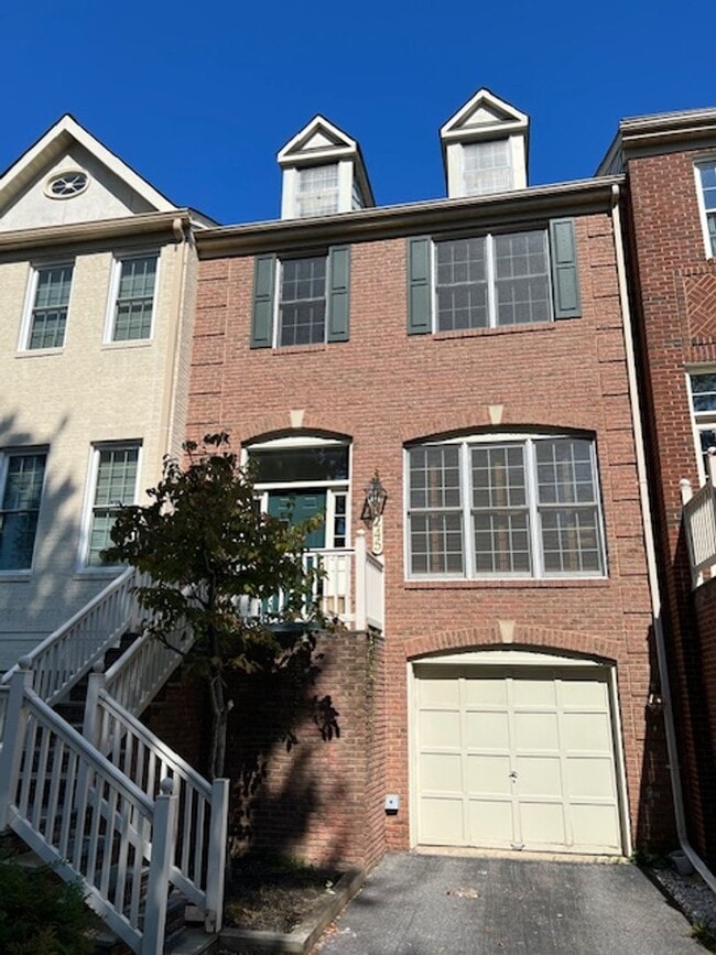 245 Blaze Climber Way