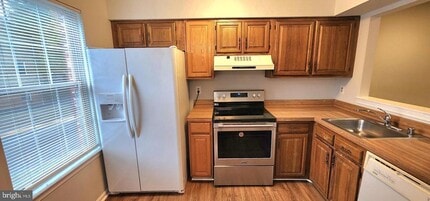 14625 Gov Sprigg Pl in Upper Marlboro, MD - Building Photo - Building Photo
