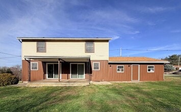 300 Walters Ave in Johnstown, PA - Building Photo - Building Photo