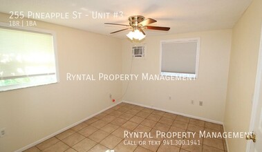 255 Pineapple St in Englewood, FL - Building Photo - Building Photo