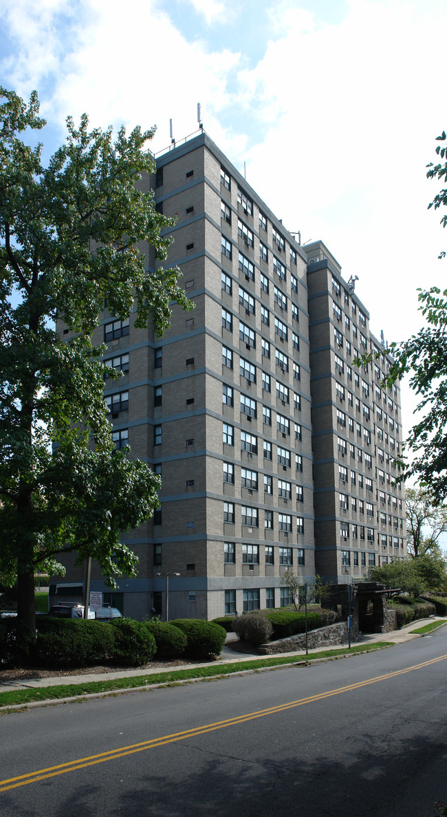 United Hospital Staff Residence