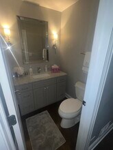 927 Cass Ln in Elk Grove Village, IL - Building Photo - Building Photo