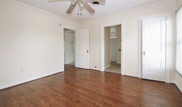 2040 Marshall St in Houston, TX - Building Photo - Building Photo