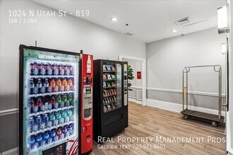 1024 N Utah St in Arlington, VA - Building Photo - Building Photo