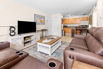 1700 SW 16th Ct in Gainesville, FL - Building Photo - Building Photo