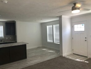 1801 W 92nd Ave in Federal Heights, CO - Building Photo - Building Photo