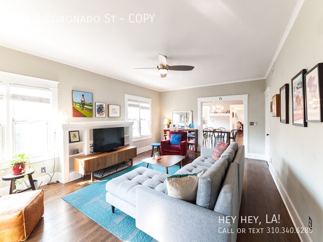 811 N Coronado St in Los Angeles, CA - Building Photo - Building Photo