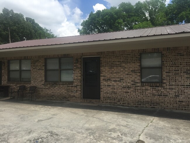 169 Eastview Ave