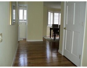 40 Tisdale Dr in Dover, MA - Building Photo - Building Photo