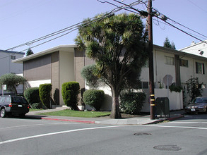 77 N Ellsworth Ave in San Mateo, CA - Building Photo - Building Photo