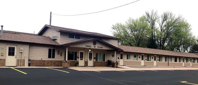property at 716 S Iowa St