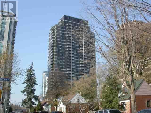 23-523 Sheppard Ave E in Toronto, ON - Building Photo