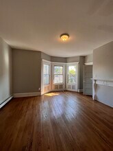 33 Lexington Ave, Unit 2 in Jersey City, NJ - Building Photo - Building Photo