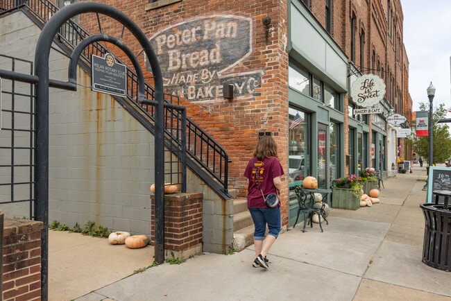 Apartments for rent in Milan, MI