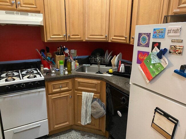 1254 Commonwealth Ave, Unit 3 in Boston, MA - Building Photo - Building Photo