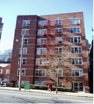 130 Van Cortlandt Ave Apartments