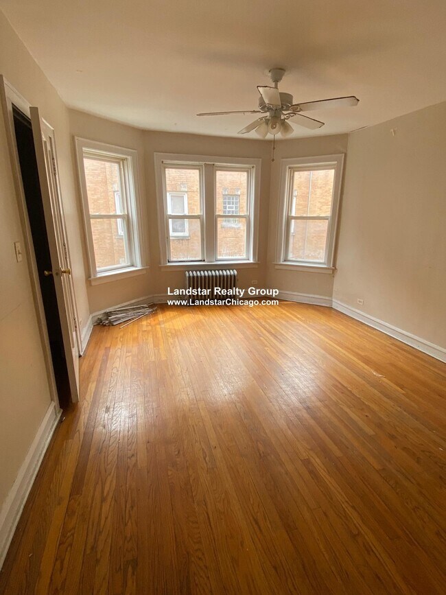 5030 N Springfield Ave photo'