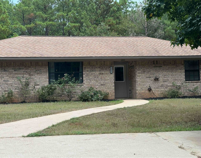 property at 14089 FM 225