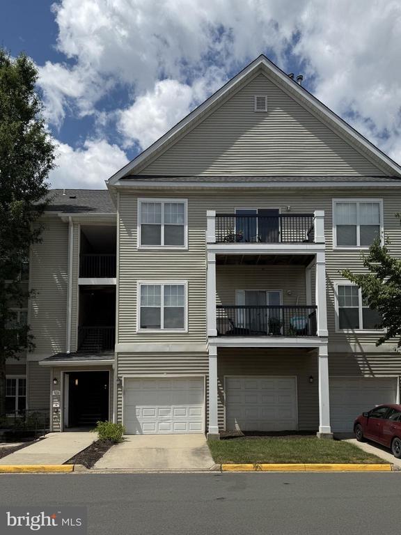 5124 Brittney Elyse Cir in Centreville, VA - Building Photo - Building Photo