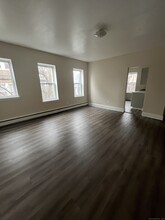 45 S Whiting St in New Britain, CT - Building Photo - Building Photo