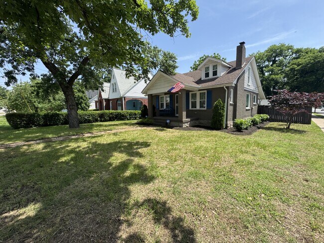 1818 Martin St in Nashville, TN - Foto de edificio - Building Photo