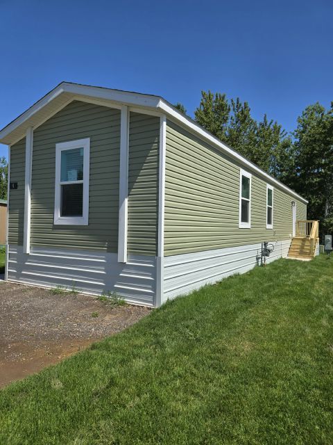 property at 9 Collingwood Dr
