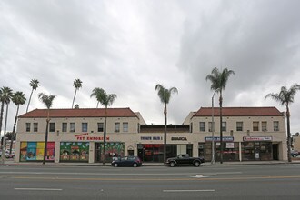 624-630 E Main St in Alhambra, CA - Building Photo - Building Photo