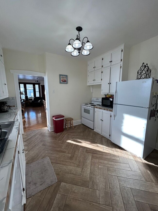 property at 410 N Washington St