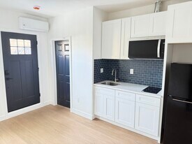 1248 1/2 W 24th St in Los Angeles, CA - Building Photo