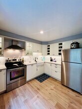 960 N Sherman St, Unit 1F in Denver, CO - Foto de edificio - Building Photo