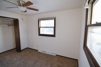 725 N Division St in Appleton, WI - Building Photo - Building Photo